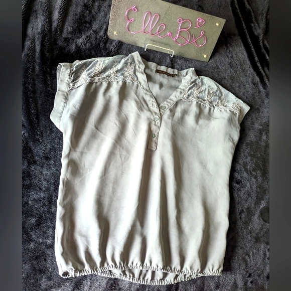 EUC The Limited Gray Top XS - Picture 1 of 3